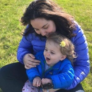 Meet your Posher, Nia